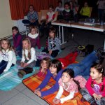 Blockflötenkinder feiern Nikolaus